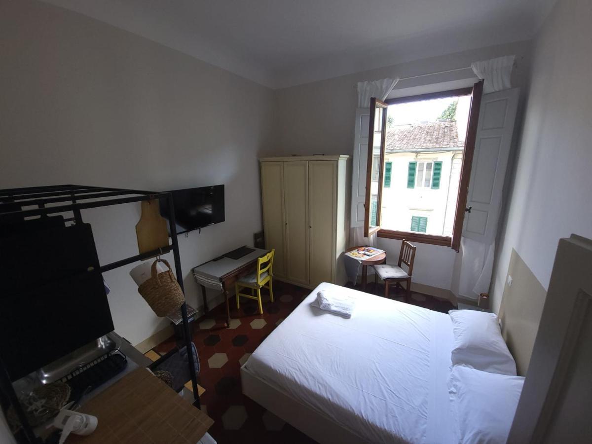 Homely Flat 10 Minutes From The Centre * Florencia